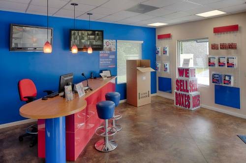 Self storage rental desk